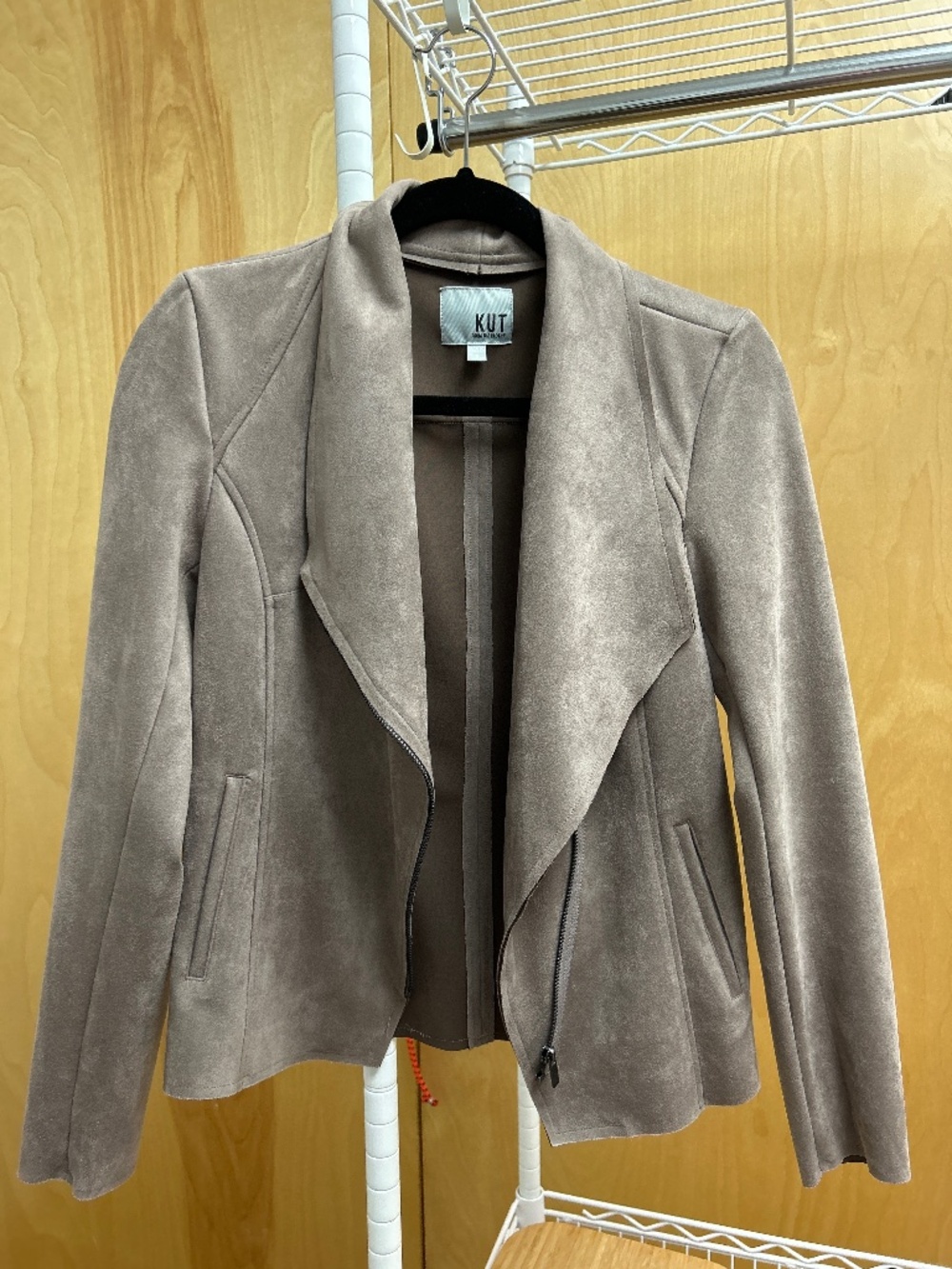Kut from the Kloth beige sosft suede-like jacket Small